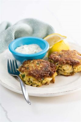  Baltimore Crab Cakes: Umami-Rikkaa ja Rapeaa Kerroksia Ilman Jäähtymisen Pyyhintää!